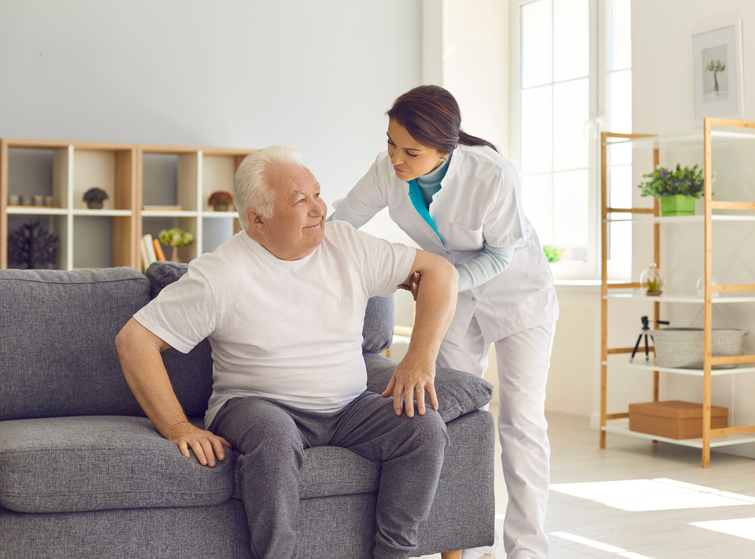 Personal Care Home vs Nursing Home: Choosing Care